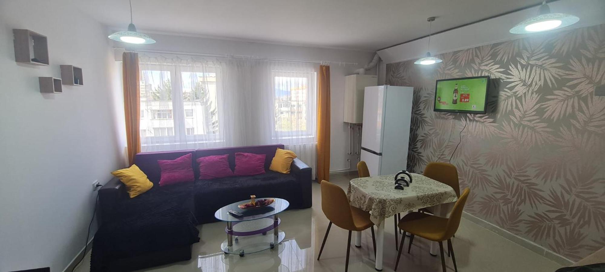 Cosy 2 Bedroom Apartment In New Town 布拉索夫 外观 照片