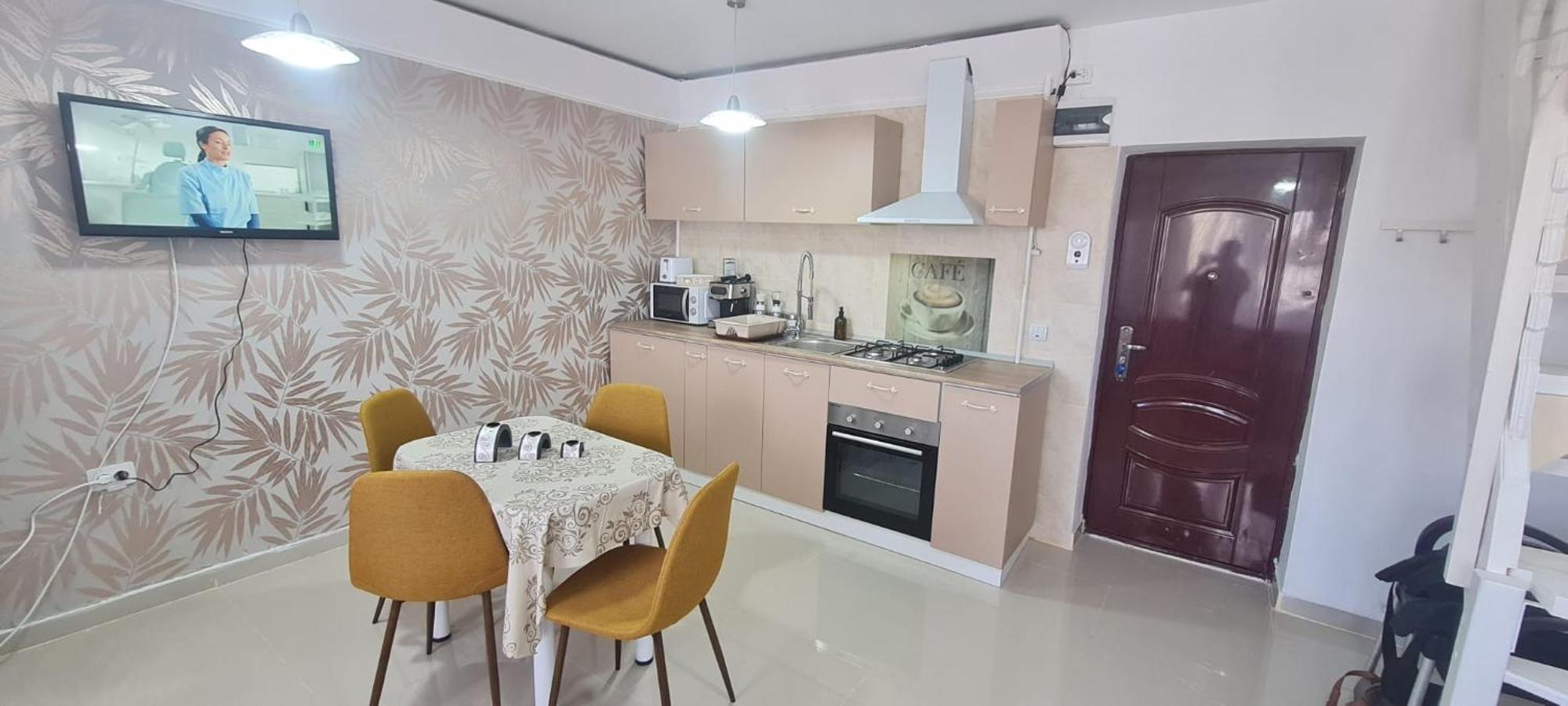 Cosy 2 Bedroom Apartment In New Town 布拉索夫 外观 照片