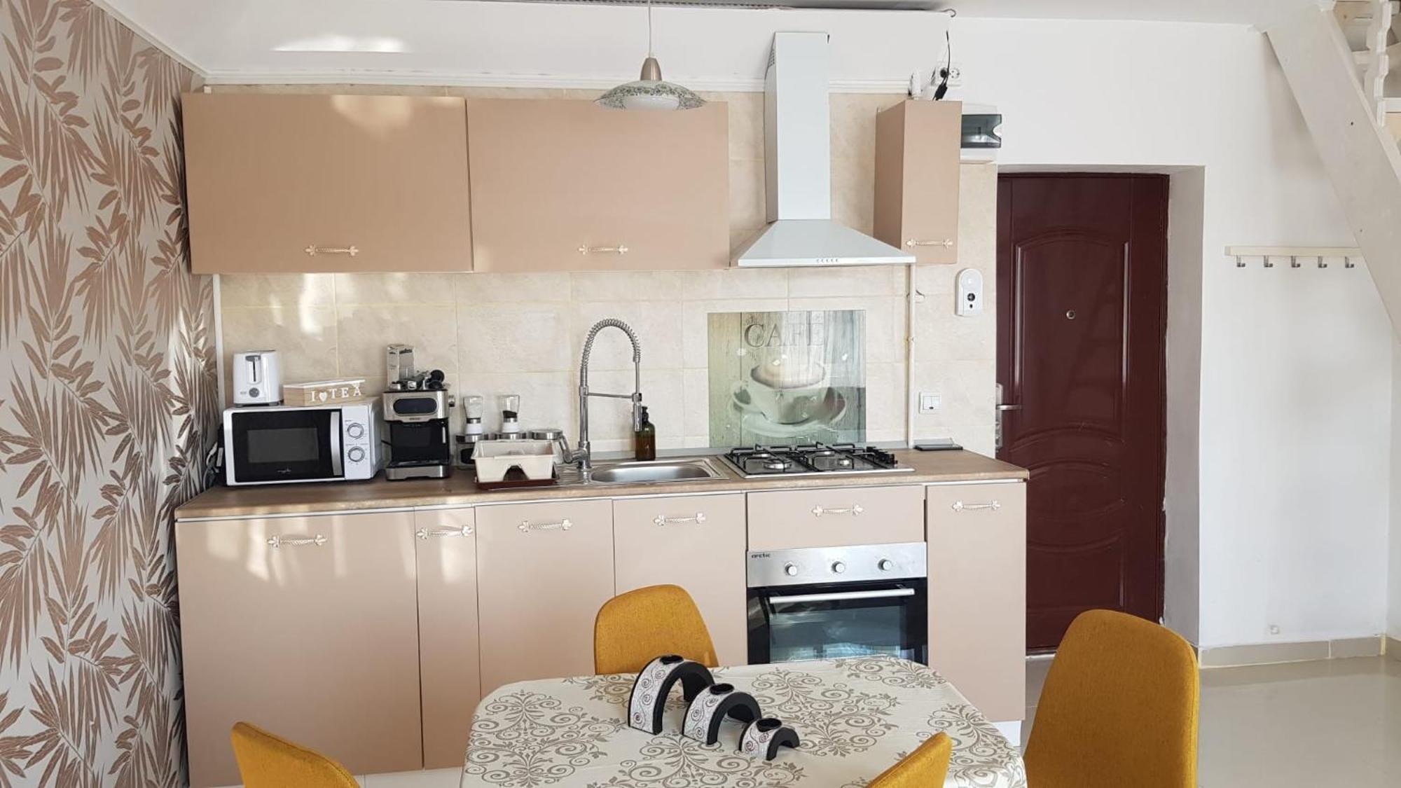 Cosy 2 Bedroom Apartment In New Town 布拉索夫 外观 照片
